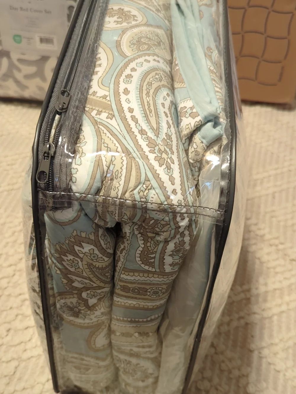 Madison Park Pure Ronan 100% Cotton Quilt Set - Casual Paisley Design,full/queen